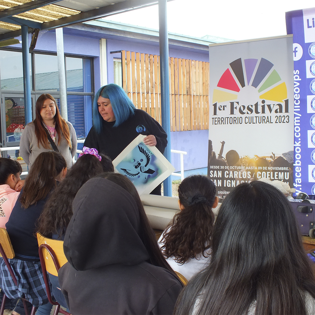 Taller de Stencil | Liceo Violeta Parra, San Carlos, Ñuble.